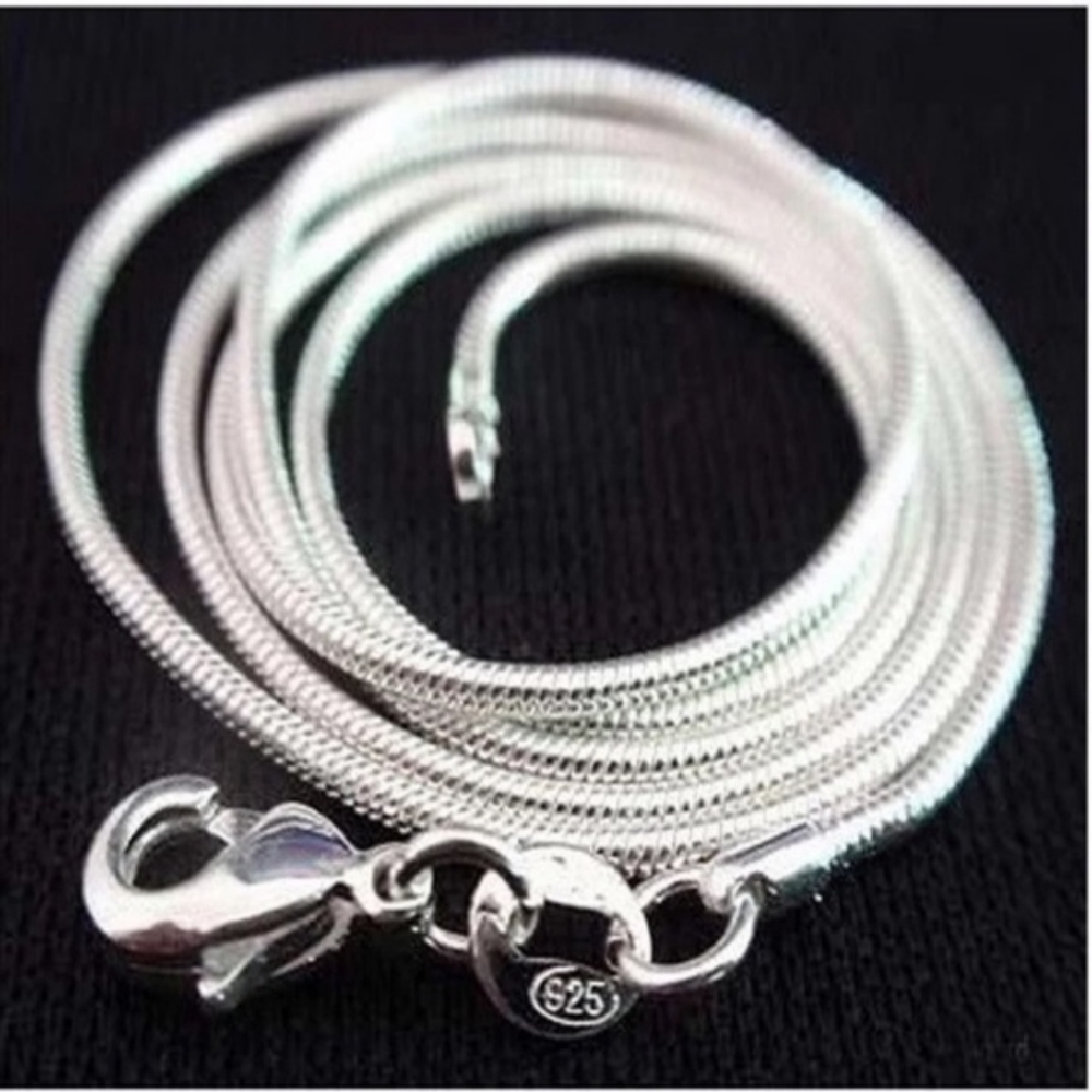 New *S925 Sterling Silver Snake Necklace - Picture 5 of 5